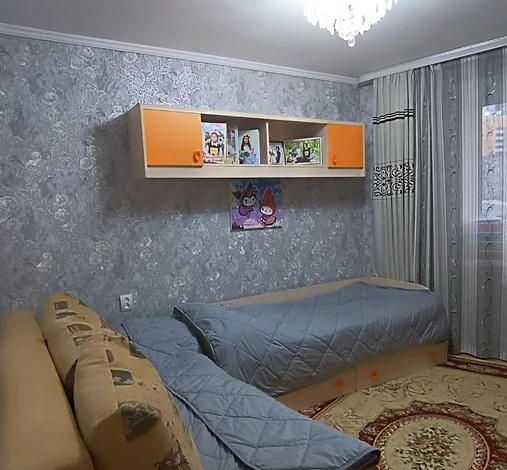 4-комнатная квартира, 81 м², 5/6 этаж, Бараева 6/1