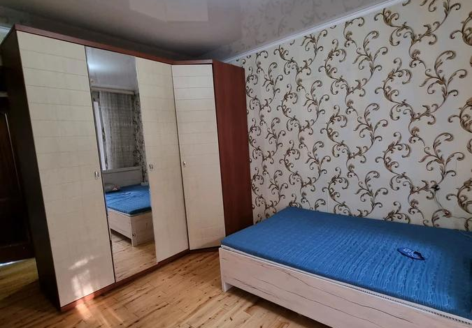 3-комнатная квартира, 70 м², 5/5 этаж, мкр Айнабулак-4