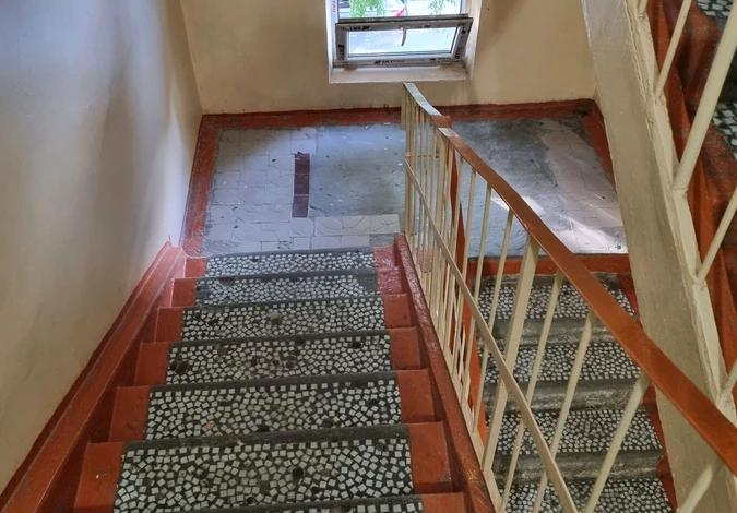 3-комнатная квартира, 70 м², 5/5 этаж, мкр Айнабулак-4