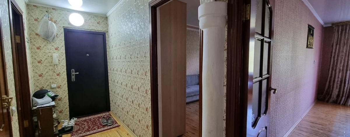 3-комнатная квартира, 70 м², 5/5 этаж, мкр Айнабулак-4