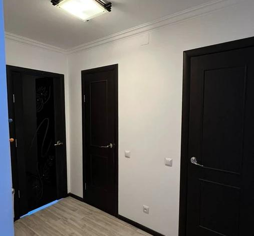 3-комнатная квартира, 60 м², 5/5 этаж, рыскулбекова 19/1