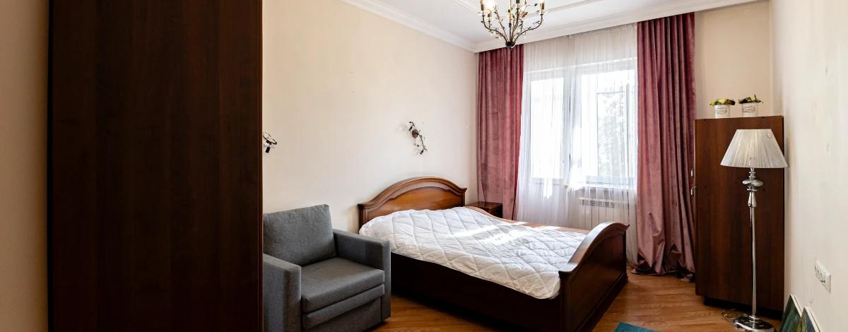 2-комнатная квартира, 86 м², 4/5 этаж, Кабанбай батыра 7/3