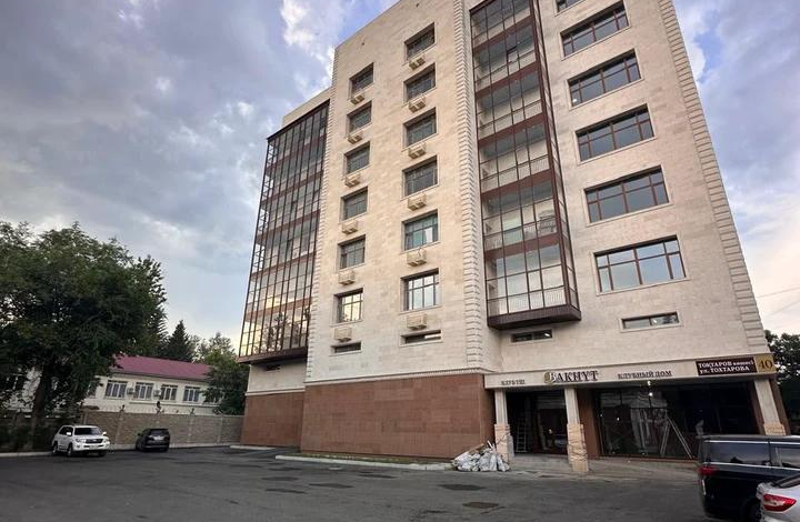 3-комнатная квартира · 191.3 м² · 7/8 этаж, Тохтарова 40