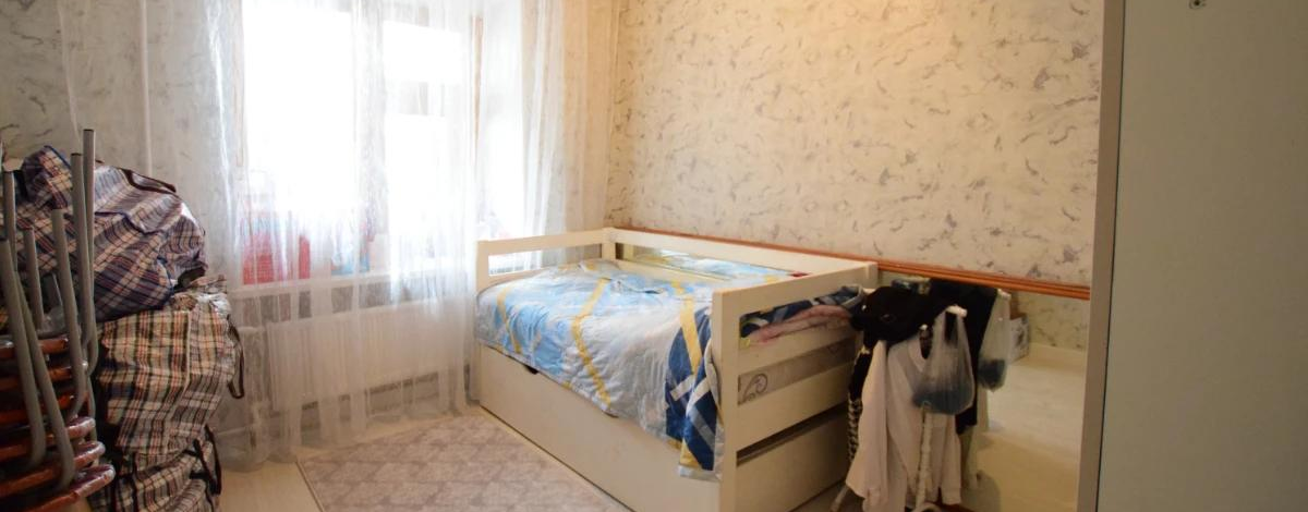 4-комнатная квартира, 76.8 м², 1/5 этаж, Жангельдина 1