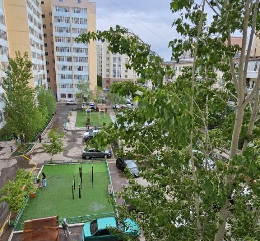 2-комнатная квартира, 73 м², 4/16 этаж, Иманова 50/1