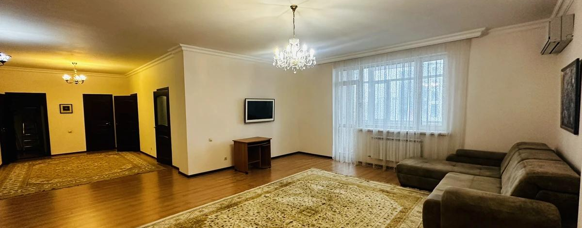 4-комнатная квартира, 170 м², 11/18 этаж, Кенесары 4