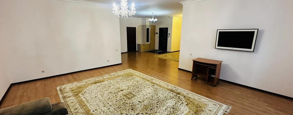 4-комнатная квартира, 170 м², 11/18 этаж, Кенесары 4