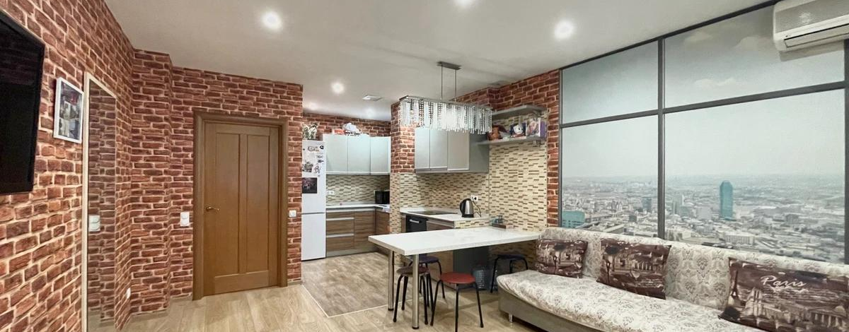 3-комнатная квартира, 94 м², 1/14 этаж, Масанчи 98б — Пр. Абая - Масанчи