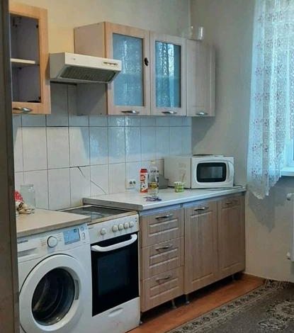 1-комнатная квартира, 34 м², 1/5 этаж, Байсеитова 8 — ул. Конституции и ул. Байсеитова