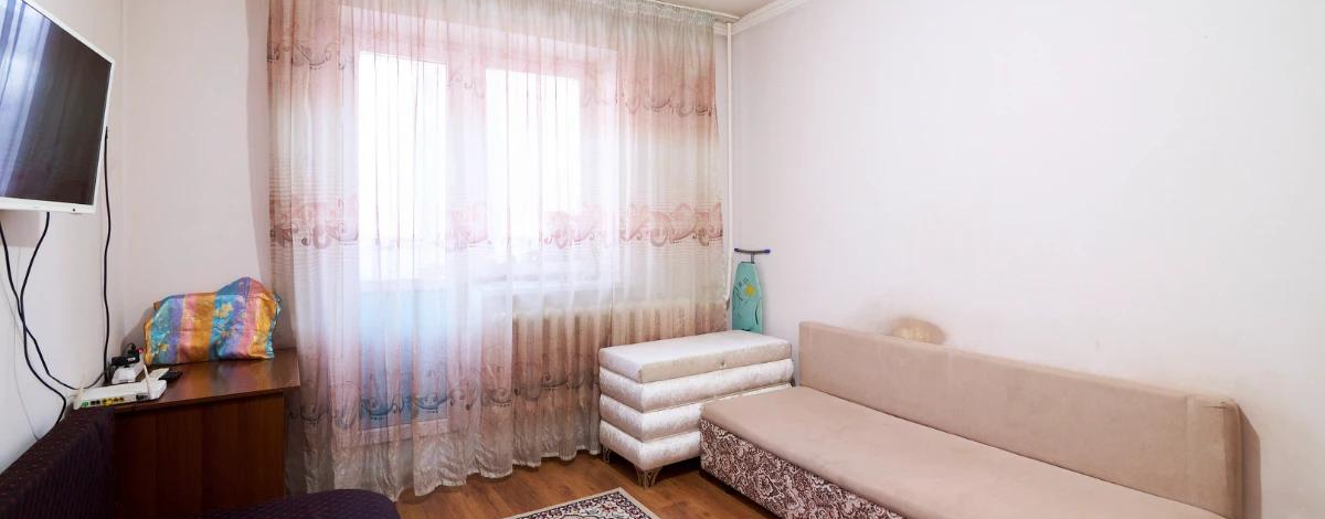 1-комнатная квартира, 30 м², 1/3 этаж, Карасай Батыра 26