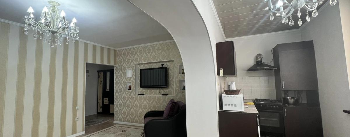 2-комнатная квартира · 56 м² · 5/5 этаж, Тыныбаева 7 — Кунаева