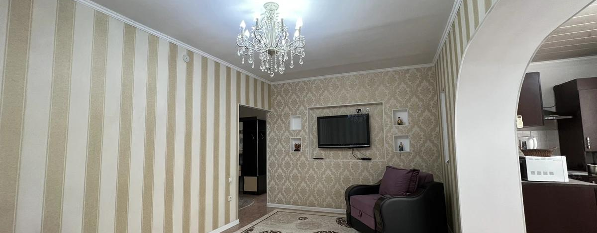 2-комнатная квартира · 56 м² · 5/5 этаж, Тыныбаева 7 — Кунаева
