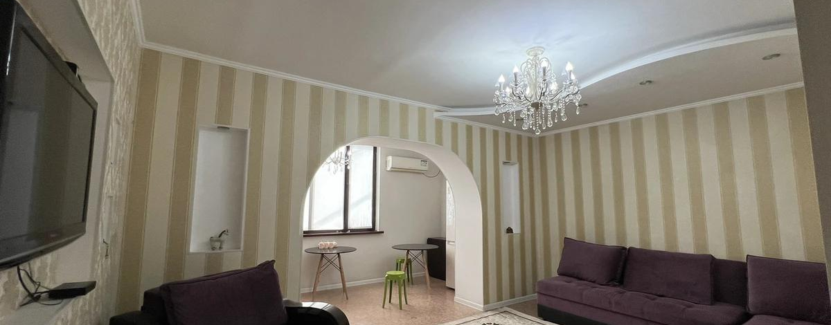 2-комнатная квартира · 56 м² · 5/5 этаж, Тыныбаева 7 — Кунаева