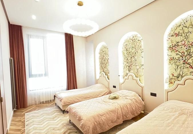 4-комнатная квартира, 172 м², 7/8 этаж, Переулок Баглан