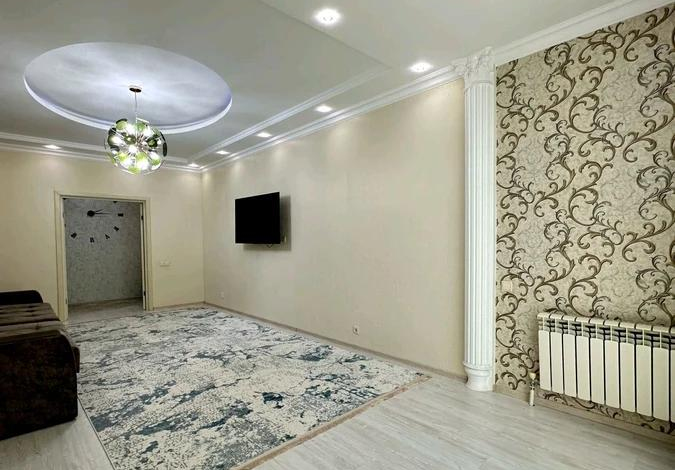 4-комнатная квартира, 120 м², 3/9 этаж, Кайыма Мухамедханова 21