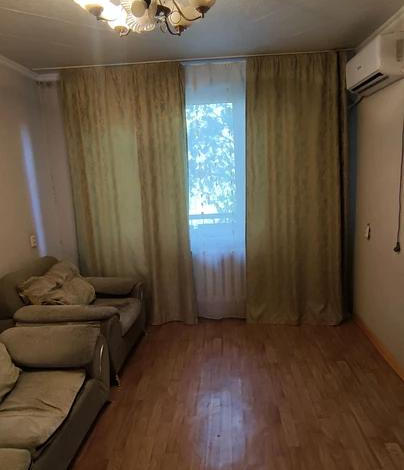 2-комнатная квартира · 45 м² · 5/5 этаж, 7мкр 54