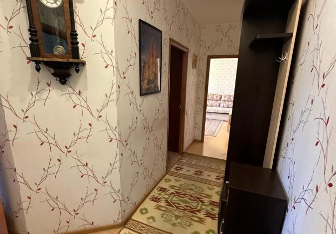 2-комнатная квартира, 67.5 м², 6/12 этаж, Кубрина 20/1