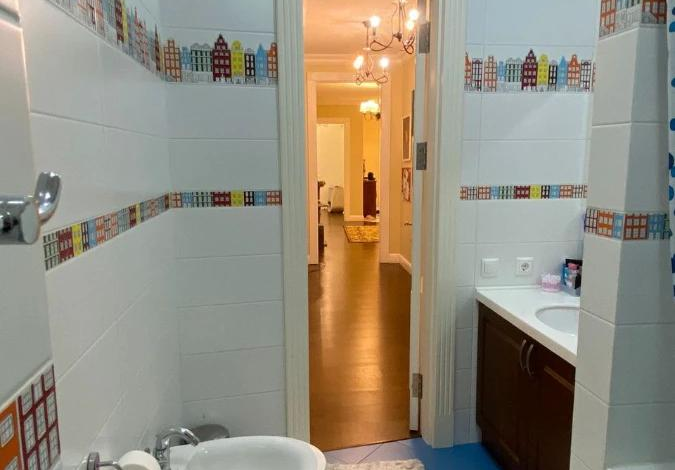 4-комнатная квартира, 204 м², 3/4 этаж, Кабанбай Батыра 13