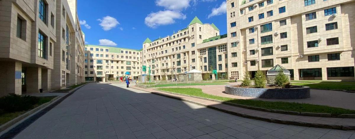 4-комнатная квартира, 204 м², 3/4 этаж, Кабанбай Батыра 13