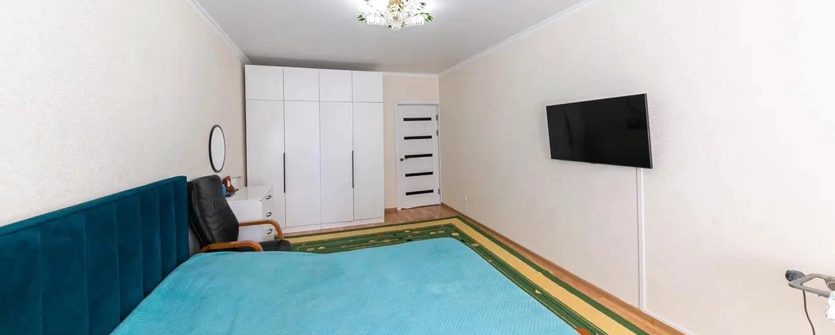 3-комнатная квартира, 105 м², 4/17 этаж, Тауелсиздик 34