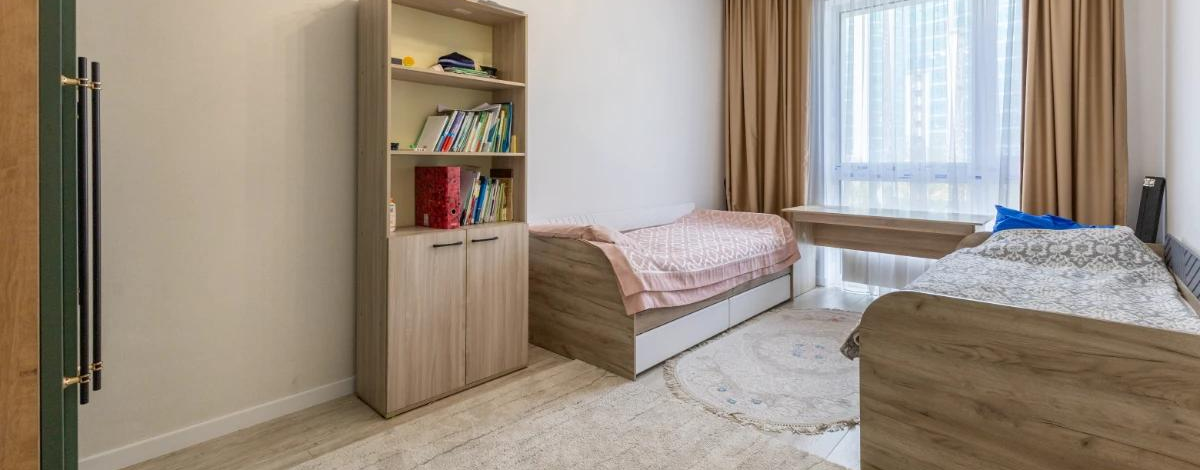 3-комнатная квартира, 105 м², 3/16 этаж, Сарайшык 8