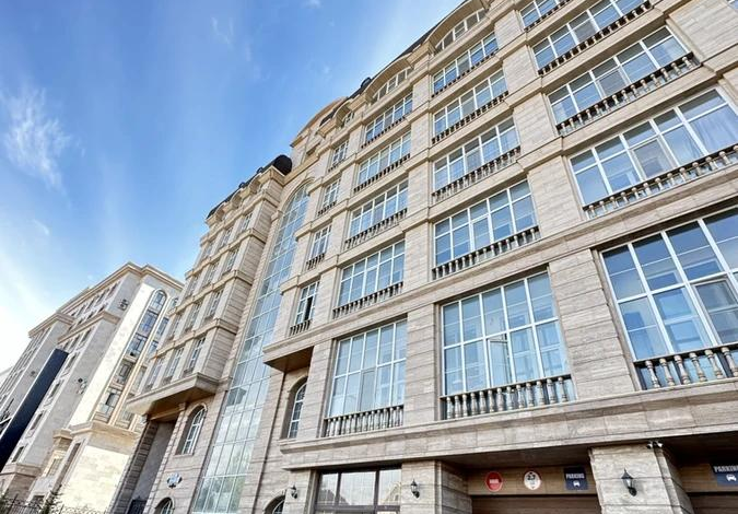 5-комнатная квартира, 205 м², 3/6 этаж, Кыз Жибек 38