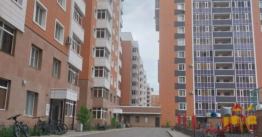 3-комнатная квартира, 85 м², 4/9 этаж, Момышулы 2/6