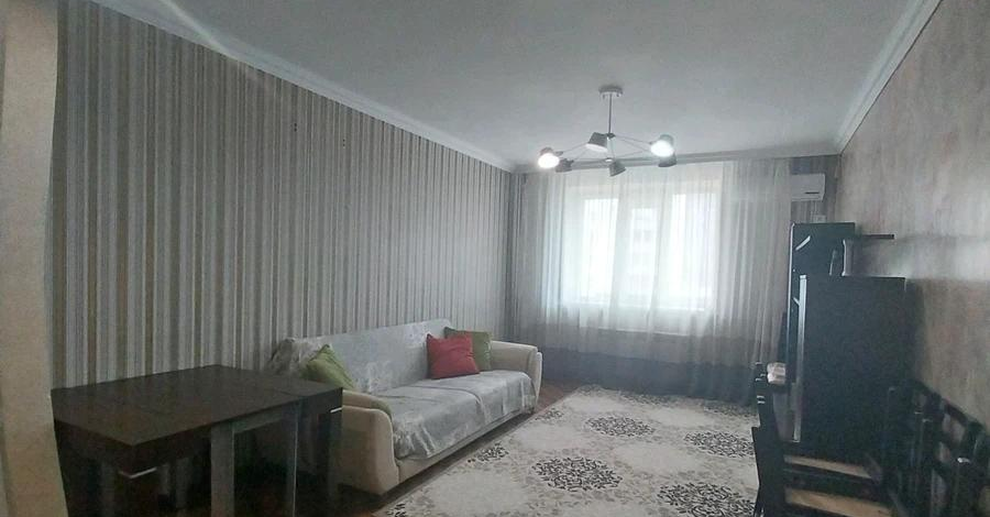 3-комнатная квартира, 85 м², 4/9 этаж, Момышулы 2/6