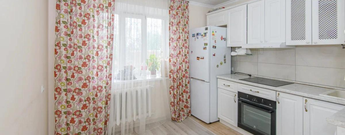 3-комнатная квартира, 64.6 м², 1/9 этаж, Кажымукана 6/1