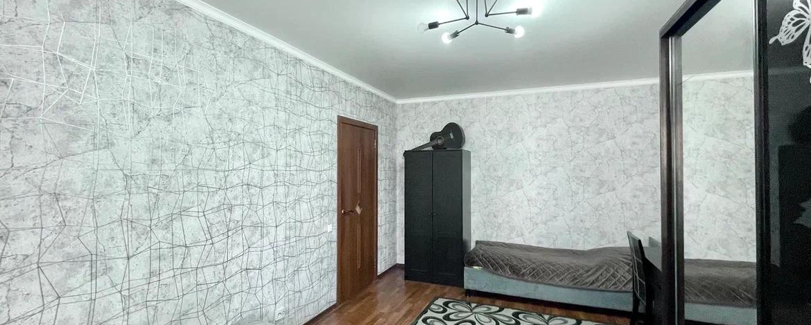 3-комнатная квартира, 96 м², 2/9 этаж, Момышулы 4