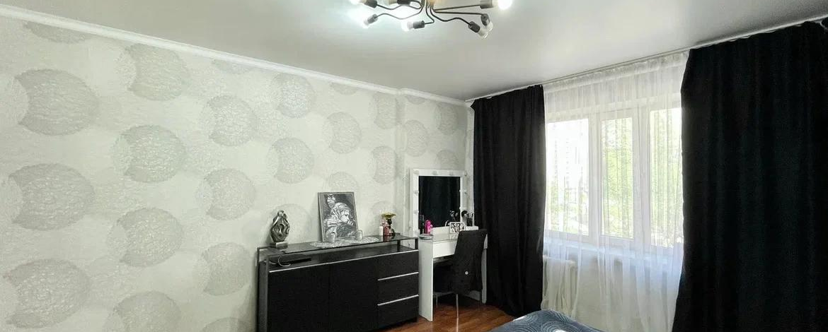 3-комнатная квартира, 96 м², 2/9 этаж, Момышулы 4