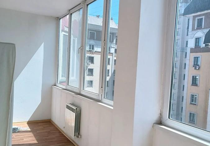 3-комнатная квартира, 183 м², 7/9 этаж, Мамбетова 10