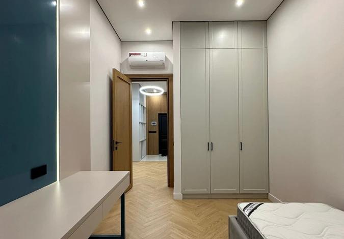 4-комнатная квартира · 155 м² · 2/6 этаж, Мкр «Мирас» — Presidents park