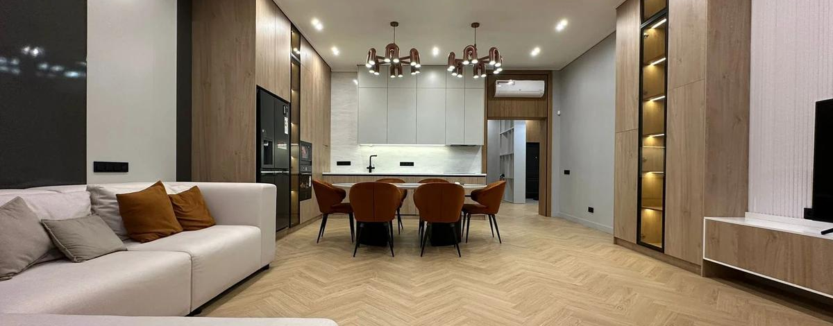 4-комнатная квартира · 155 м² · 2/6 этаж, Мкр «Мирас» — Presidents park