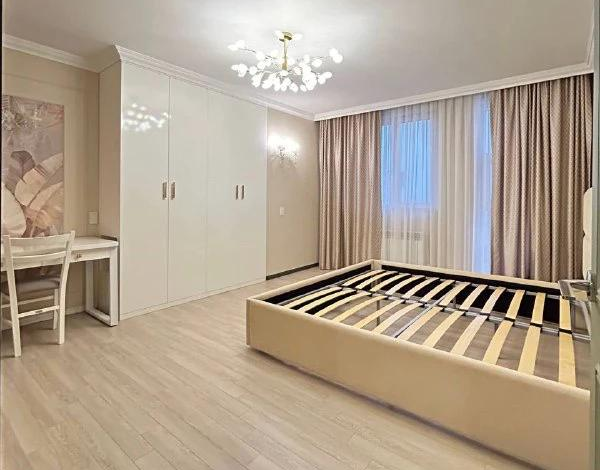 5-комнатная квартира, 165 м², 15/21 этаж, Бухар жырау 20Б