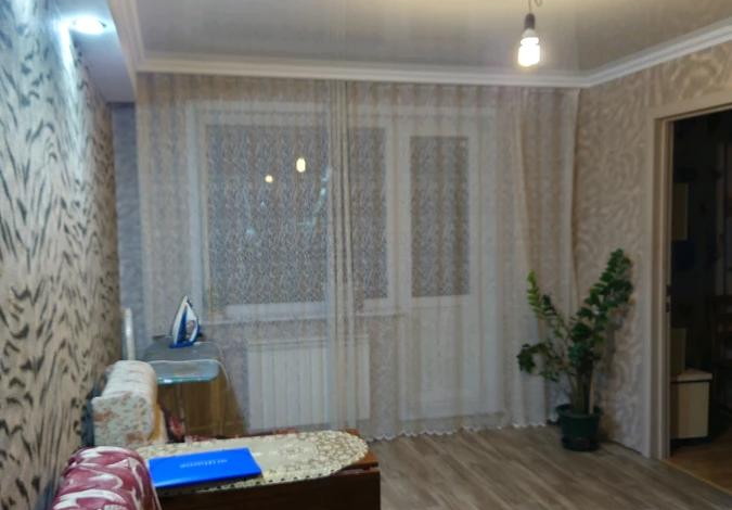 3-комнатная квартира · 47 м² · 2/5 этаж, Павлова — Ярмарка, ласточка,кафе весна