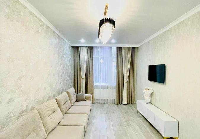 3-комнатная квартира, 90 м², 15/15 этаж, Нажимеденова 22