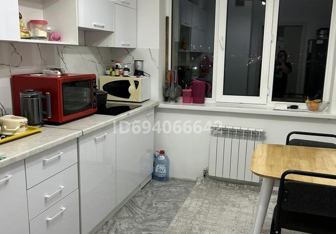 2-комнатная квартира, 55 м², 9/12 этаж, мкр Акбулак, Дарабоз 69