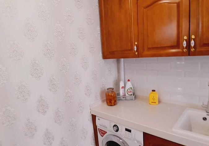 4-комнатная квартира · 97 м² · 4/4 этаж, Ермака 13/1 — Обл.больница