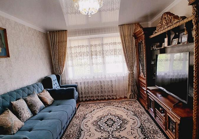 4-комнатная квартира · 97 м² · 4/4 этаж, Ермака 13/1 — Обл.больница