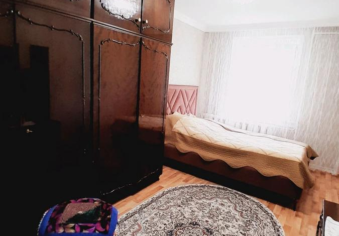 4-комнатная квартира · 97 м² · 4/4 этаж, Ермака 13/1 — Обл.больница