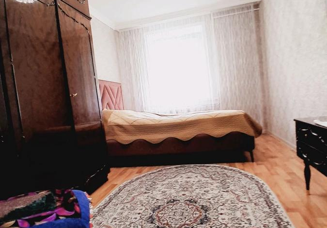 4-комнатная квартира · 97 м² · 4/4 этаж, Ермака 13/1 — Обл.больница