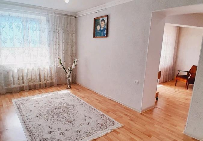 4-комнатная квартира · 97 м² · 4/4 этаж, Ермака 13/1 — Обл.больница