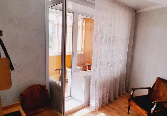 4-комнатная квартира · 97 м² · 4/4 этаж, Ермака 13/1 — Обл.больница