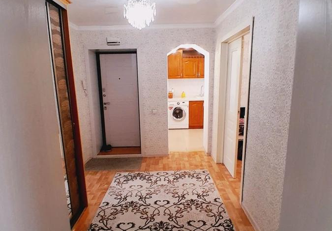 4-комнатная квартира · 97 м² · 4/4 этаж, Ермака 13/1 — Обл.больница