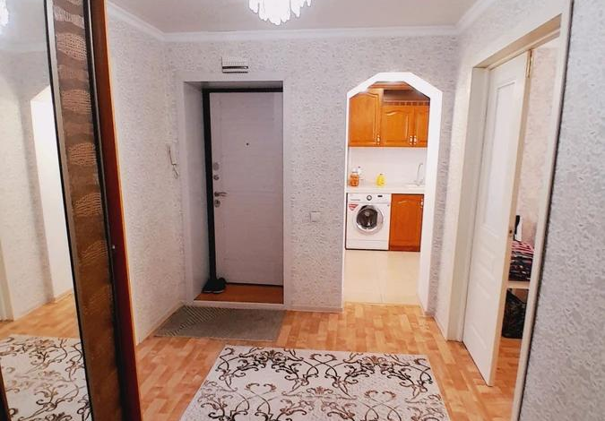 4-комнатная квартира · 97 м² · 4/4 этаж, Ермака 13/1 — Обл.больница