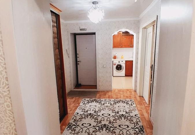 4-комнатная квартира · 97 м² · 4/4 этаж, Ермака 13/1 — Обл.больница