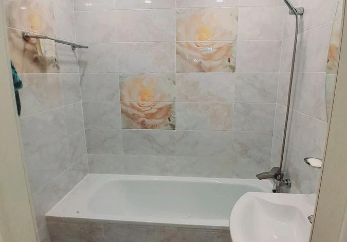 4-комнатная квартира · 97 м² · 4/4 этаж, Ермака 13/1 — Обл.больница