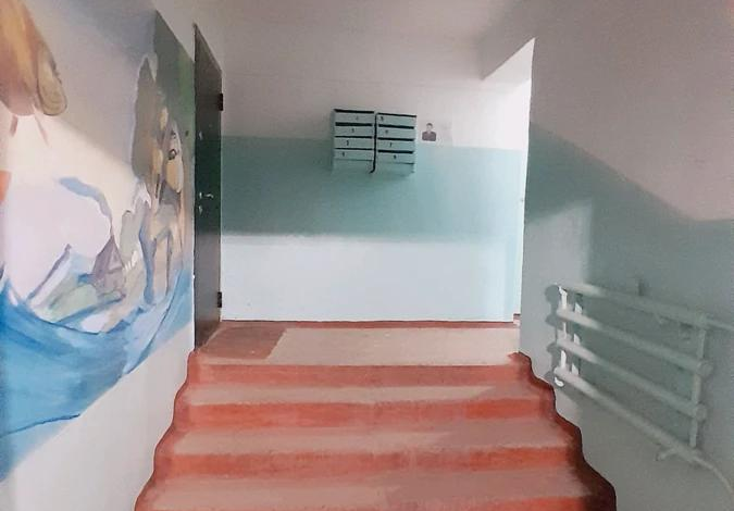 4-комнатная квартира · 97 м² · 4/4 этаж, Ермака 13/1 — Обл.больница