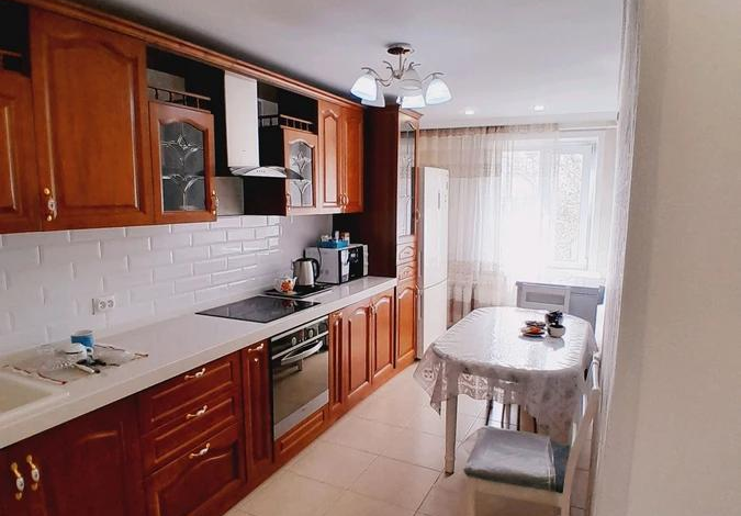 4-комнатная квартира · 97 м² · 4/4 этаж, Ермака 13/1 — Обл.больница